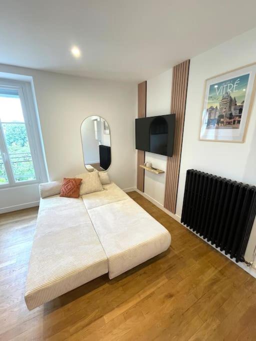 Appartement Calme Et Cosy Proche Centre Vue Chateau Vitré المظهر الخارجي الصورة